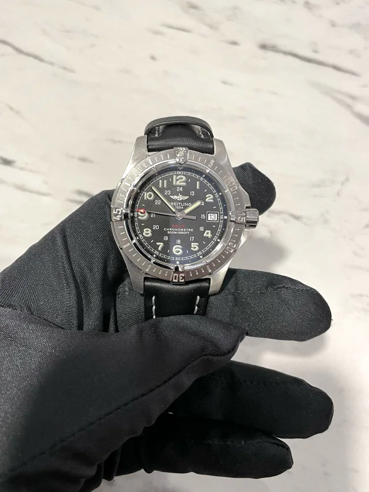 Breitling Colt Quartz A7438010 Box & Papers 2009